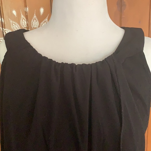 Susan Lawrence EUC elegant draped tank top. - Picture 2 of 6
